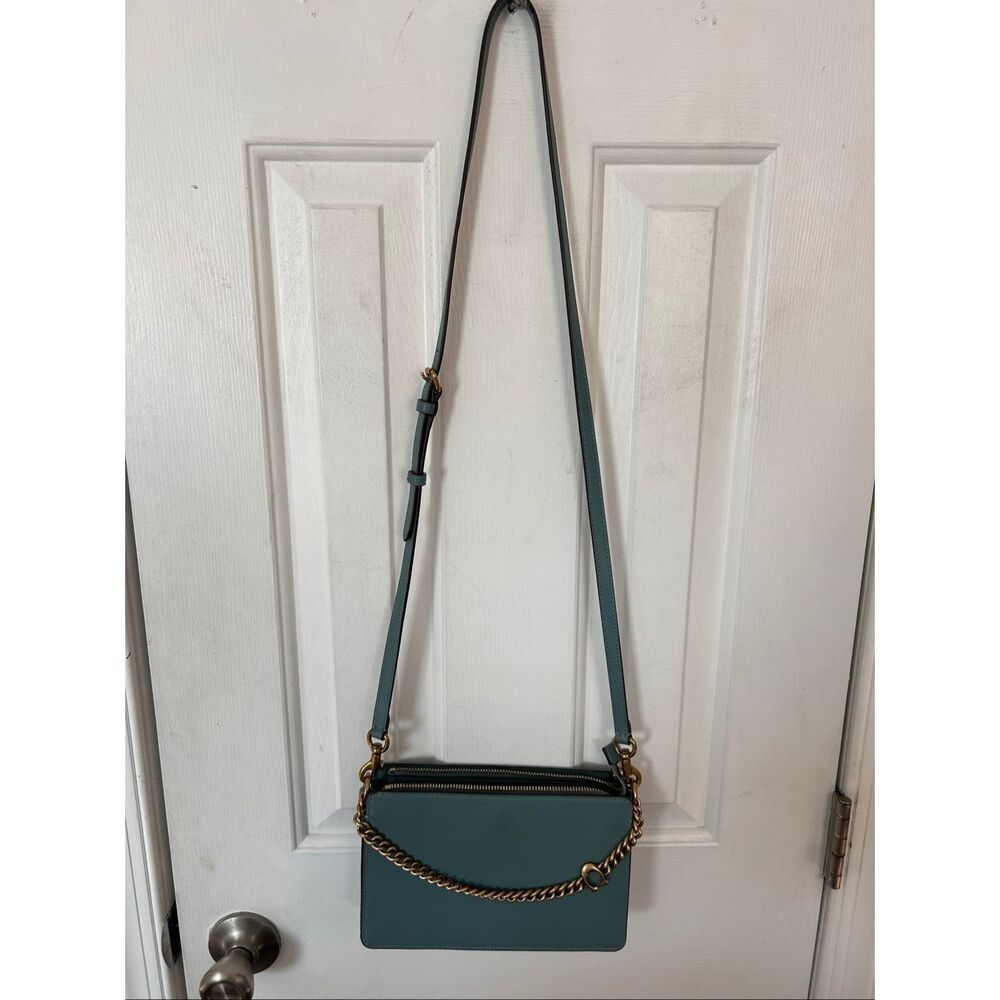 COACH MARINE Smooth Lthr Signature Chain Crossbody 78801 blue/green - Picture 2 of 13